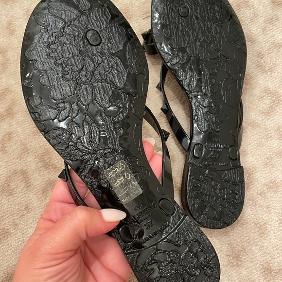 Rare all black Valentino Rock Stud sandals! Black Rock Studs! - Picture 6 of 8